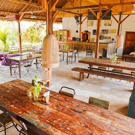 La Cocoteraie Ecolodge - Luxury Glamping Tents Gili Trawangan Buitenkant foto
